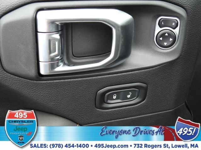 2025 Jeep Wrangler Sahara