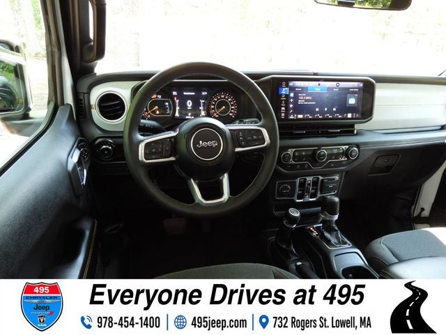 2025 Jeep Wrangler Sahara