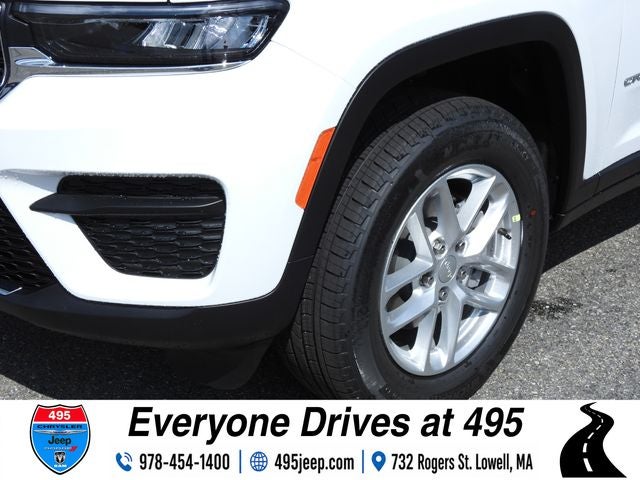 2026 Jeep Grand Cherokee Laredo