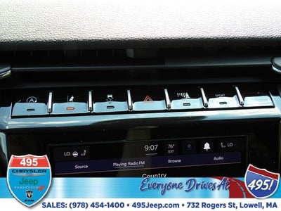 2025 Jeep Grand Cherokee Laredo X