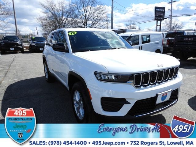 2025 Jeep Grand Cherokee Laredo X