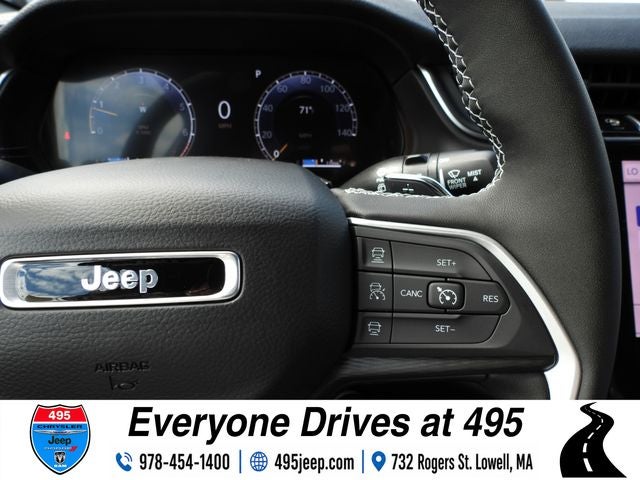 2027 Jeep Grand Cherokee Laredo X