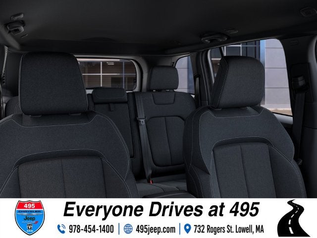 2027 Jeep Grand Cherokee Laredo