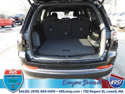 2026 Jeep Grand Cherokee Laredo