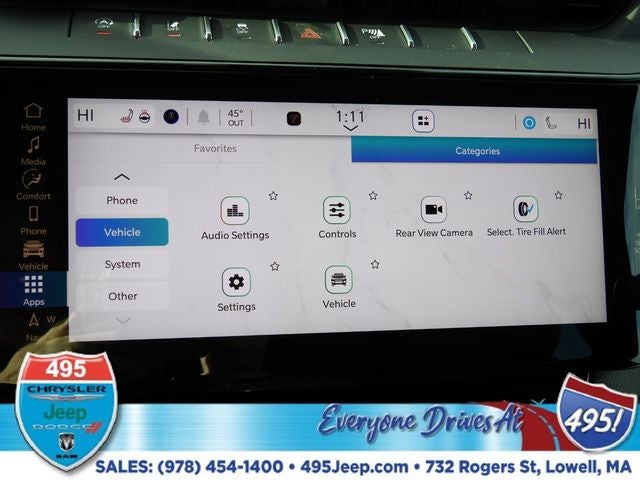 2026 Jeep Grand Cherokee Laredo