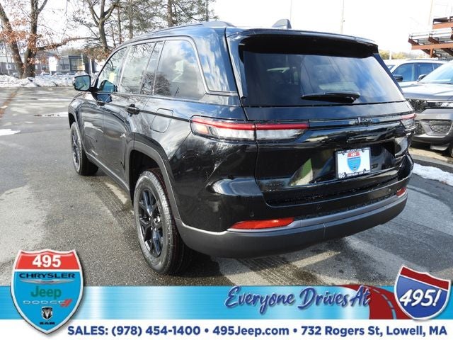 2026 Jeep Grand Cherokee Laredo