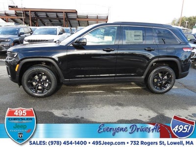 2026 Jeep Grand Cherokee Laredo