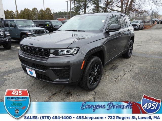 2026 Jeep Grand Cherokee Laredo