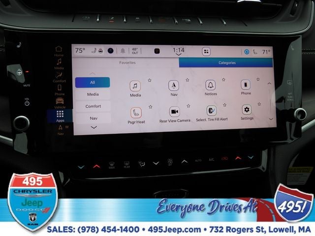 2026 Jeep Grand Cherokee Laredo