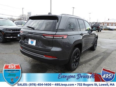 2026 Jeep Grand Cherokee Laredo