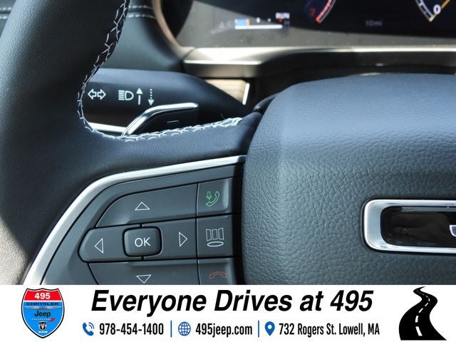2026 Jeep Grand Cherokee Altitude