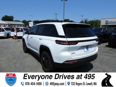2026 Jeep Grand Cherokee Altitude