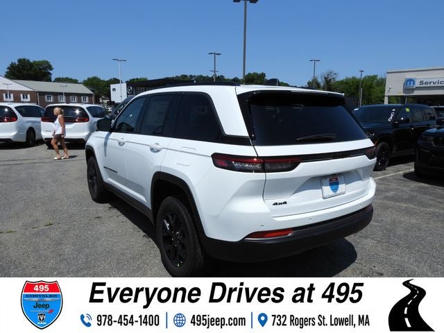 2026 Jeep Grand Cherokee Altitude