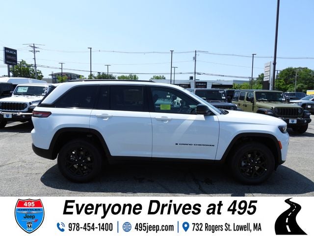 2026 Jeep Grand Cherokee Altitude