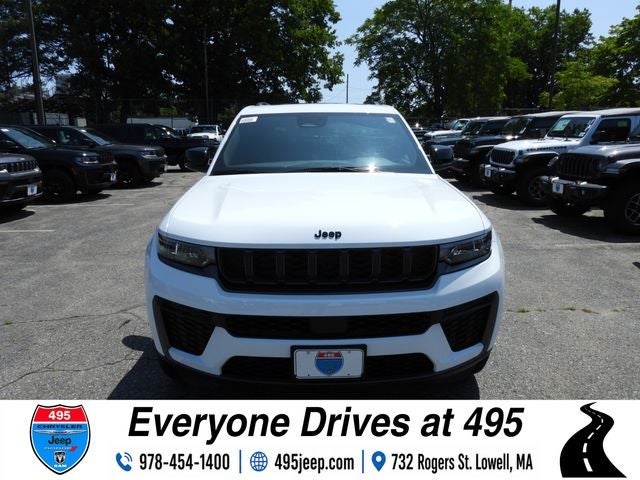 2026 Jeep Grand Cherokee Altitude