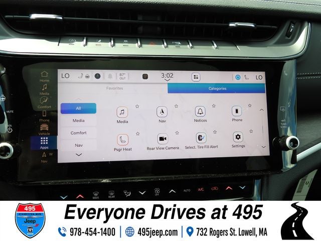 2026 Jeep Grand Cherokee Altitude