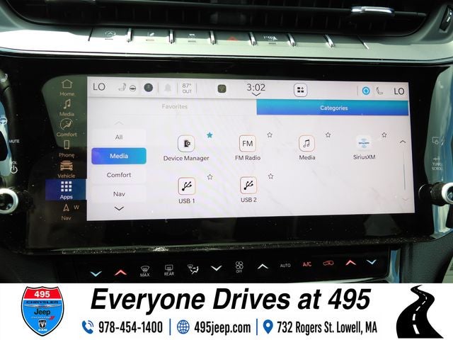 2026 Jeep Grand Cherokee Altitude