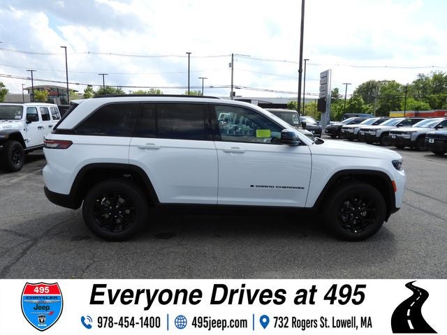 2026 Jeep Grand Cherokee Altitude