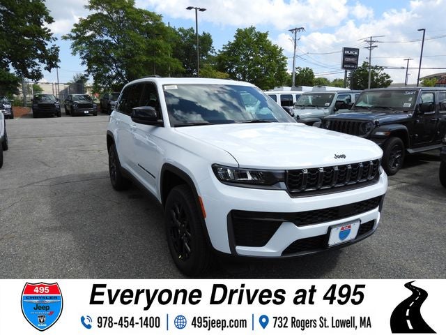 2026 Jeep Grand Cherokee Altitude
