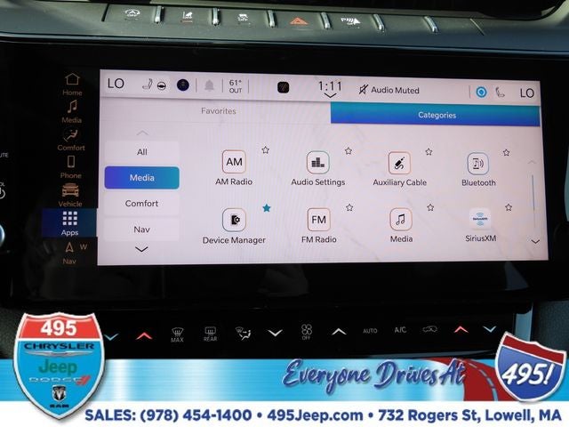 2026 Jeep Grand Cherokee Laredo