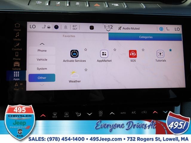 2026 Jeep Grand Cherokee Laredo