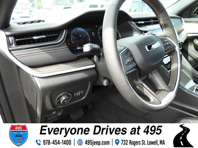 2026 Jeep Grand Cherokee 85th Anniversary Edition