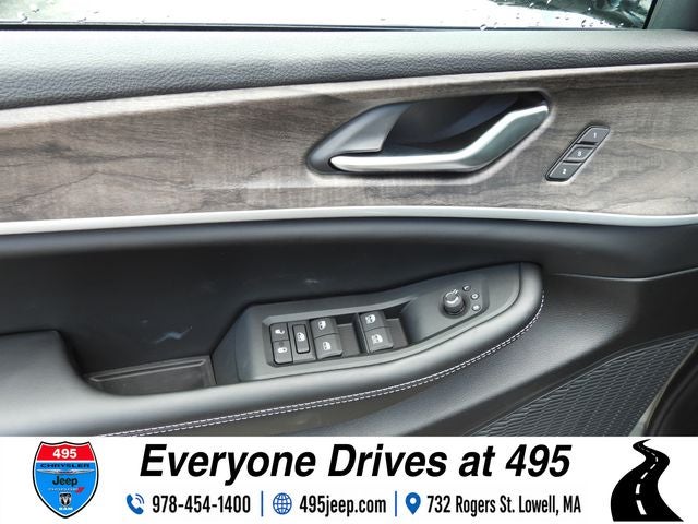 2027 Jeep Grand Cherokee Limited