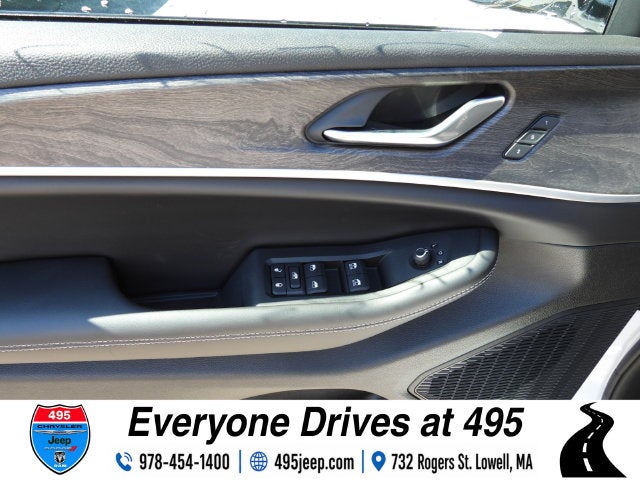 2027 Jeep Grand Cherokee Limited
