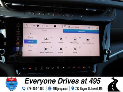 2027 Jeep Grand Cherokee Limited Reserve