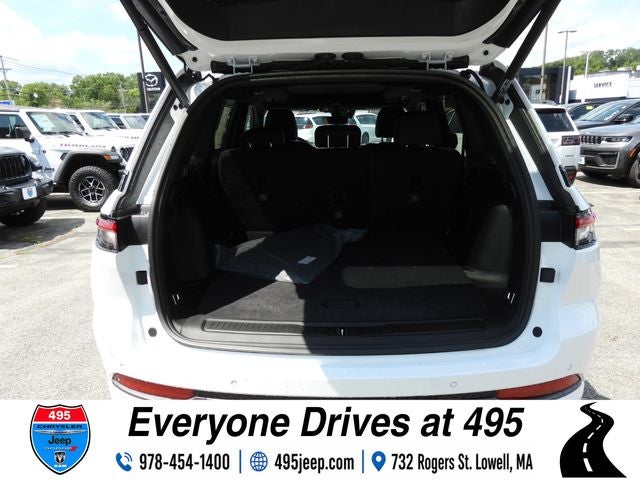 2026 Jeep Grand Cherokee Limited Reserve
