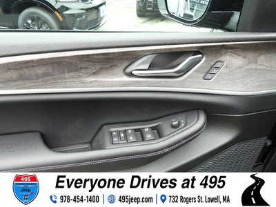 2027 Jeep Grand Cherokee Limited