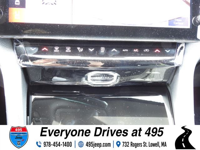 2027 Jeep Grand Cherokee Limited Reserve