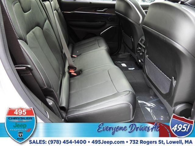 2025 Jeep Grand Cherokee Overland