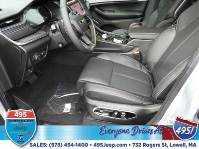 2025 Jeep Grand Cherokee Overland