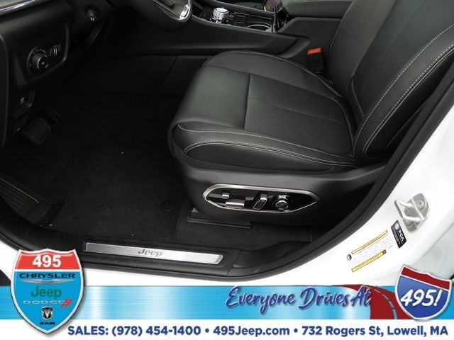 2025 Jeep Grand Cherokee Overland