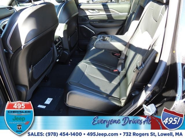 2025 Jeep Grand Cherokee Overland