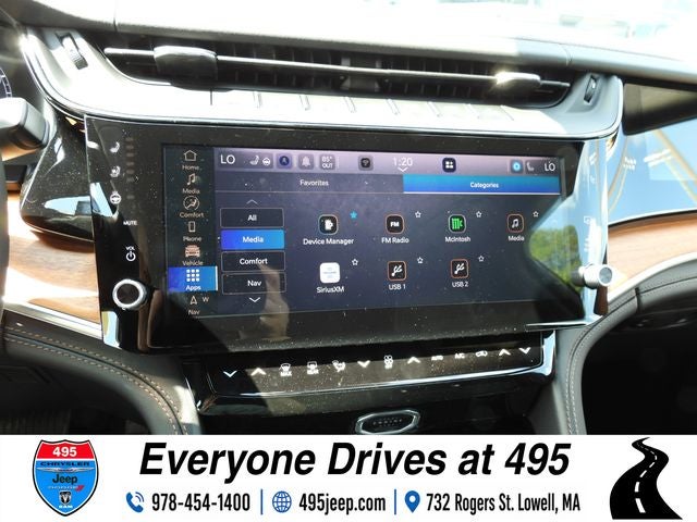 2026 Jeep Grand Cherokee Summit