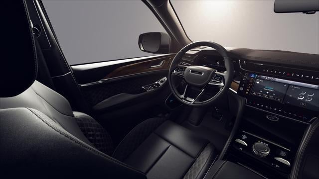 2026 Jeep Grand Cherokee Summit