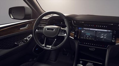 2026 Jeep Grand Cherokee Summit