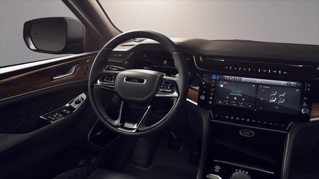 2026 Jeep Grand Cherokee Summit