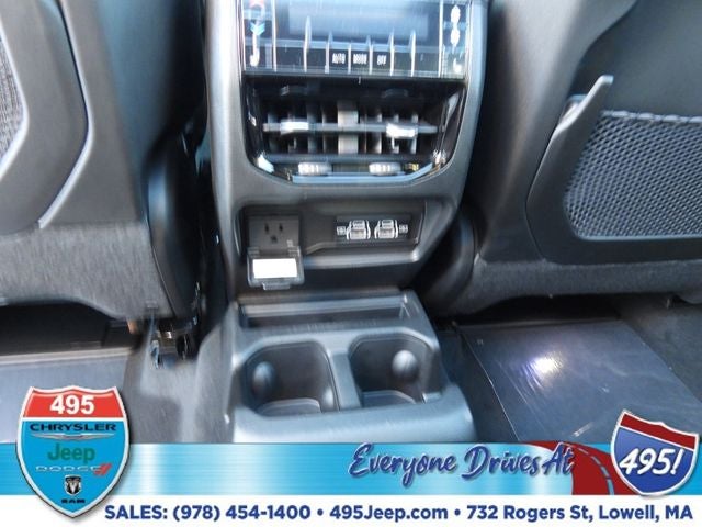 2025 Jeep Grand Cherokee L Overland