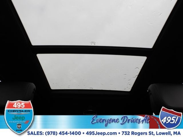 2026 Jeep Grand Wagoneer Base