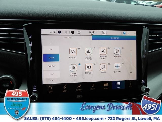 2026 Jeep Grand Wagoneer Base