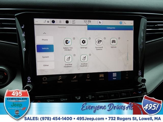 2026 Jeep Grand Wagoneer Base