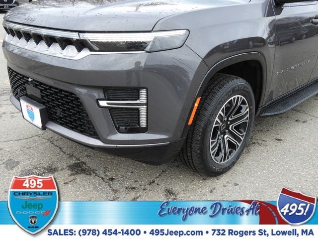 2026 Jeep Grand Wagoneer Base