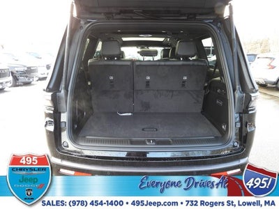 2026 Jeep Grand Wagoneer Base