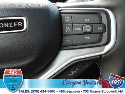 2026 Jeep Grand Wagoneer Base