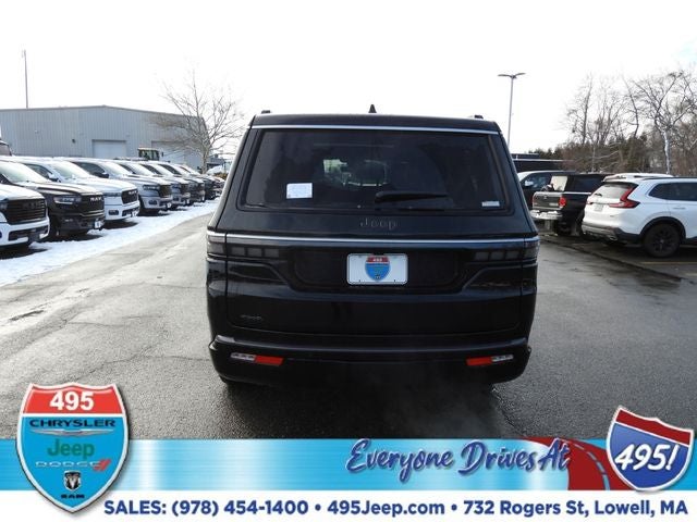 2026 Jeep Grand Wagoneer Base