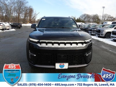 2026 Jeep Grand Wagoneer Base