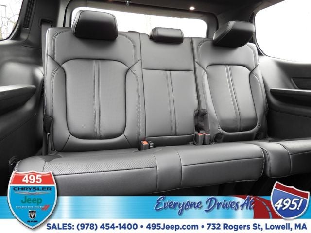 2026 Jeep Grand Wagoneer Upland